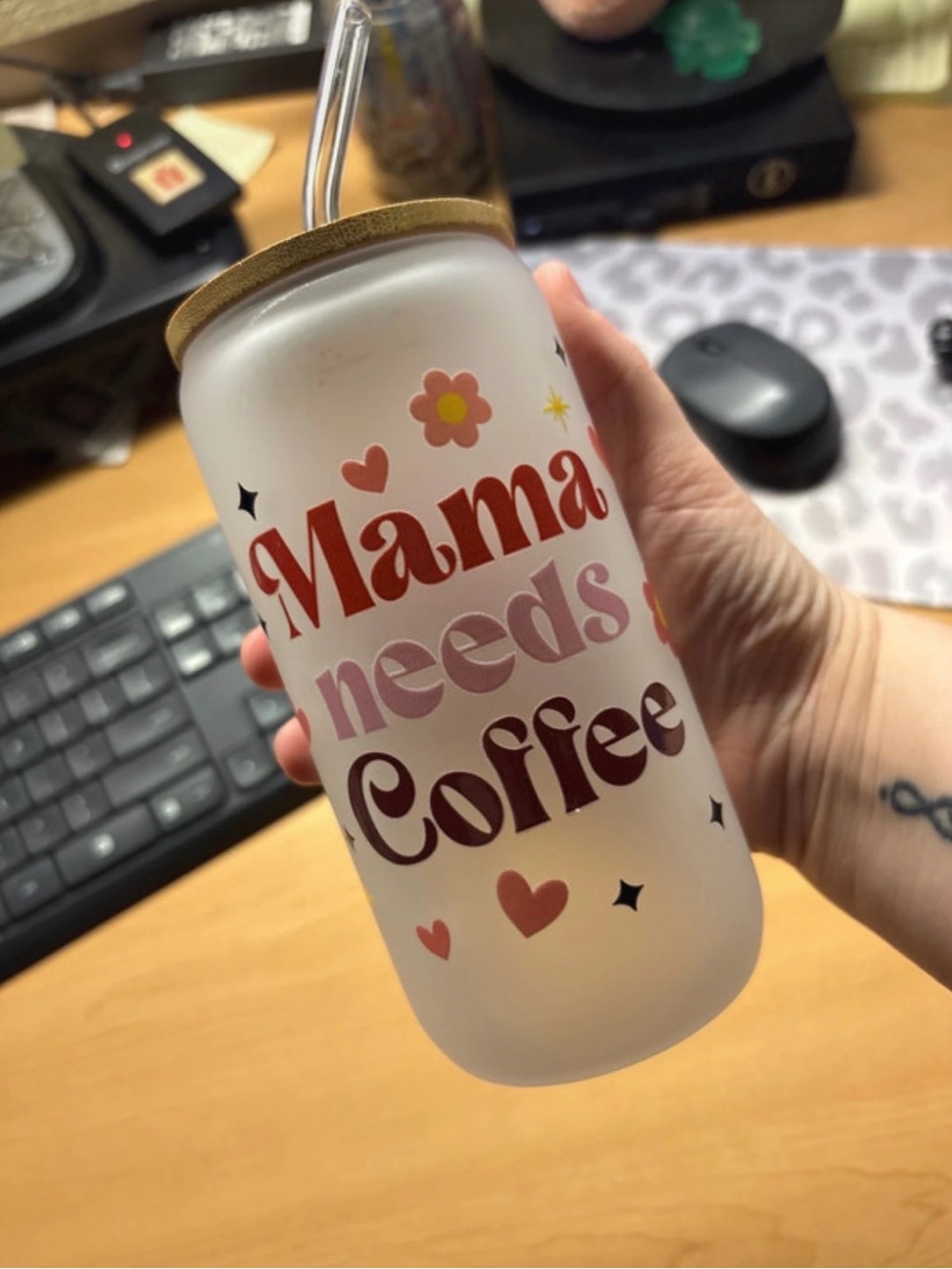 Mama Needs Coffee Frosted Glass Tumbler - Pink & Brown